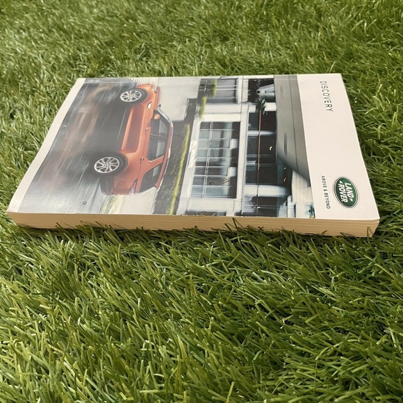 2018 Land Rover DISCOVERY Owners Manual - Picture 3 of 12
